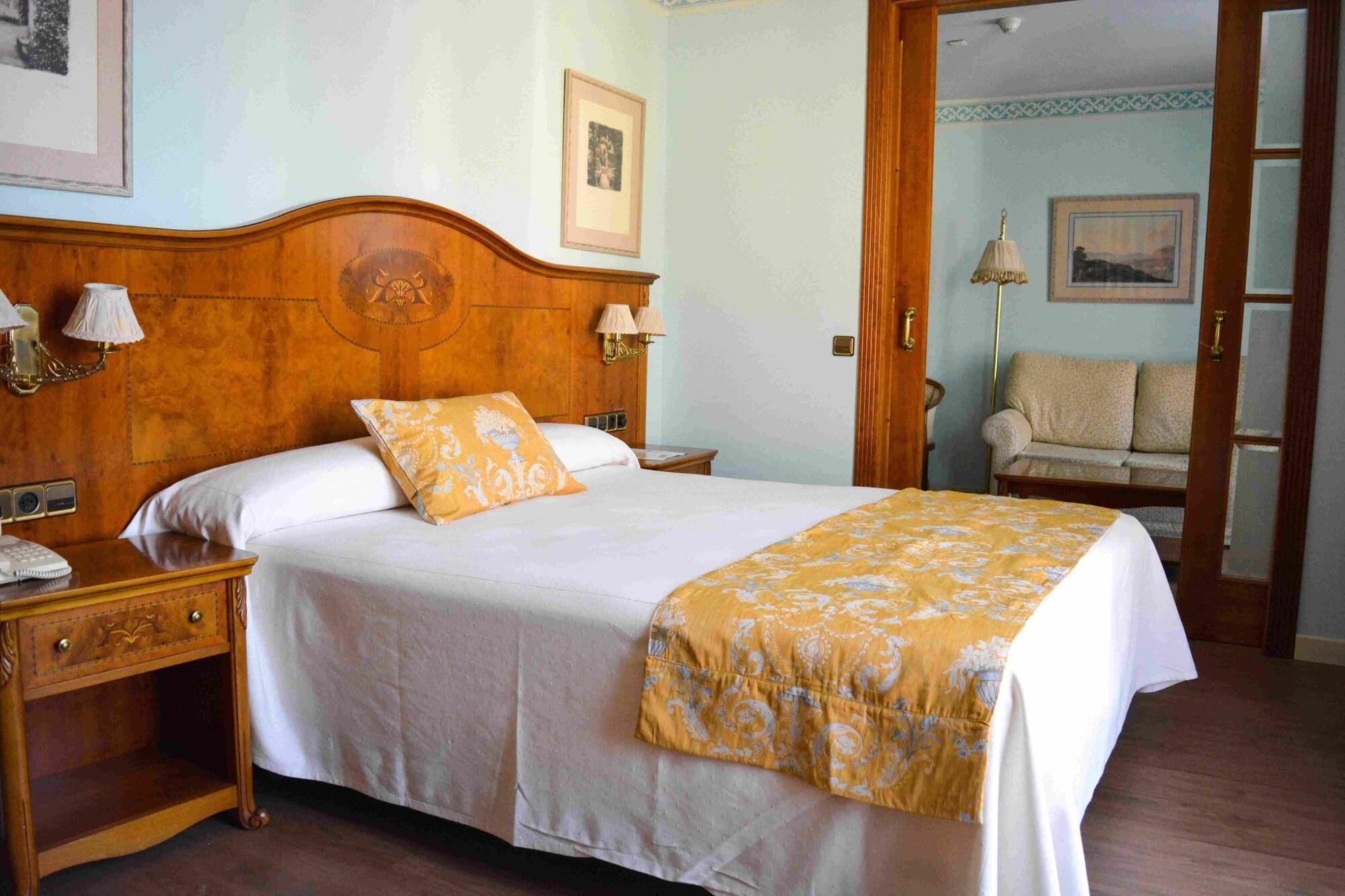 Hotel Alda Mercado De זמורה מראה חיצוני תמונה