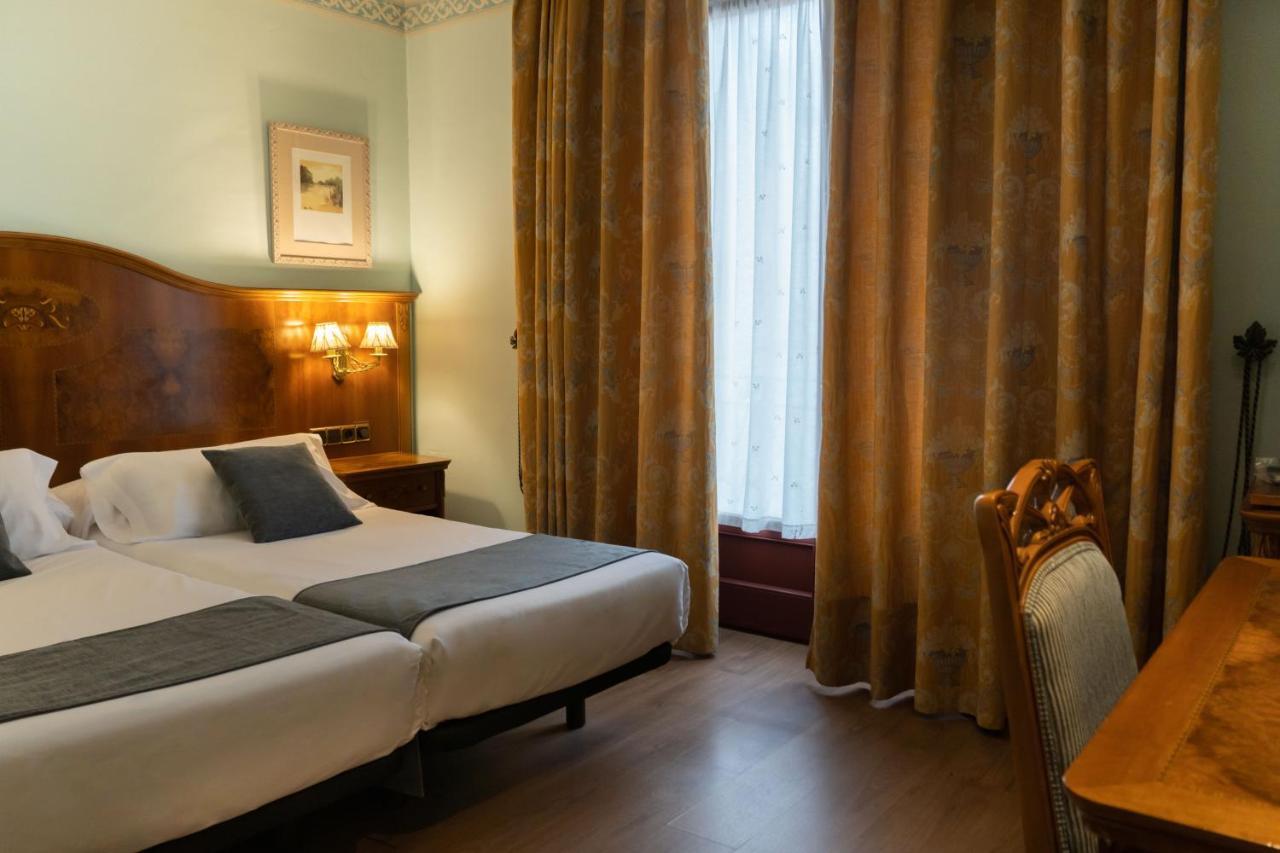 Hotel Alda Mercado De זמורה מראה חיצוני תמונה