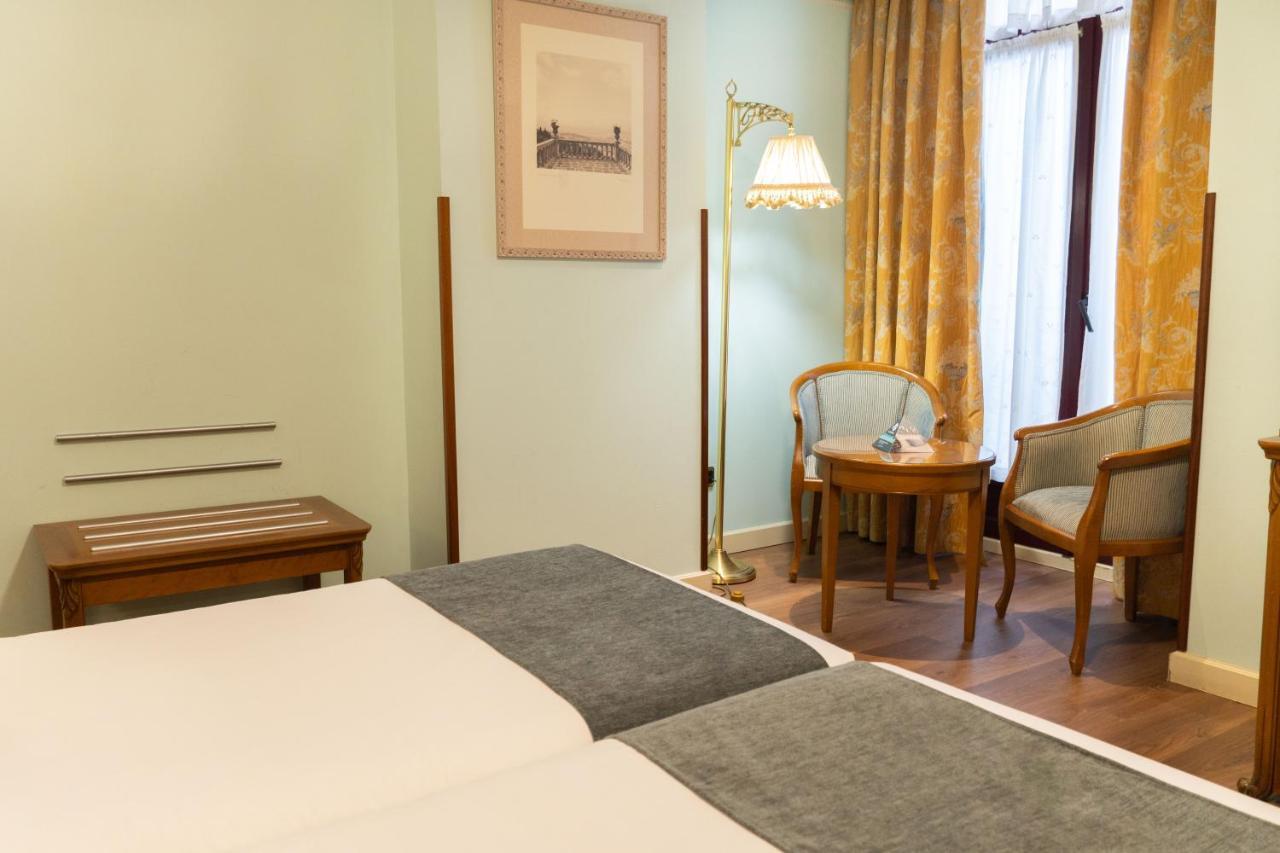 Hotel Alda Mercado De זמורה מראה חיצוני תמונה