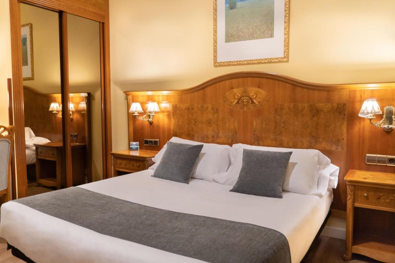 Hotel Alda Mercado De זמורה מראה חיצוני תמונה